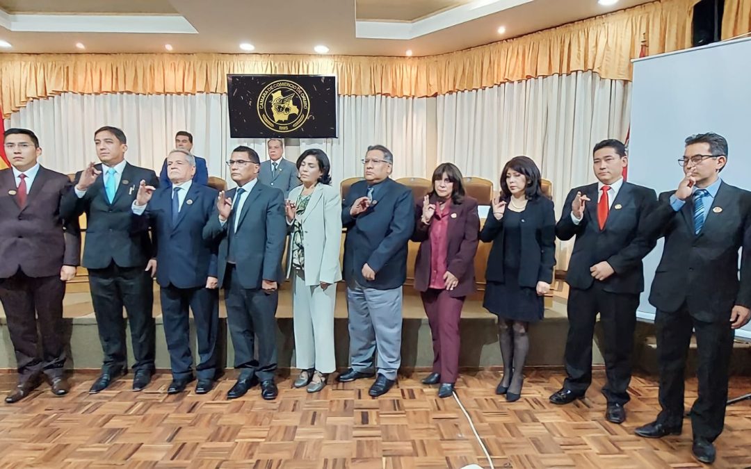 Acto de Posesión Cámara de Comercio de Oruro – 2023-2025
