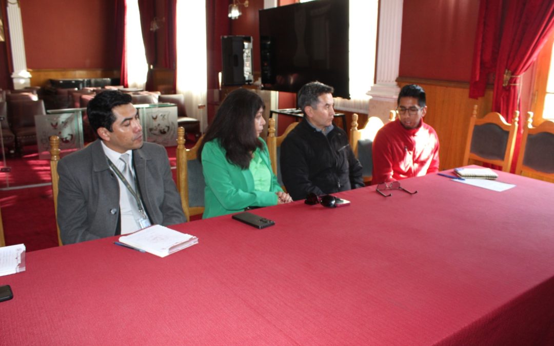Cámara de Comercio de Oruro gestiona acciones contra el comercio informal y por la regulación del transporte en defensa del empresariado